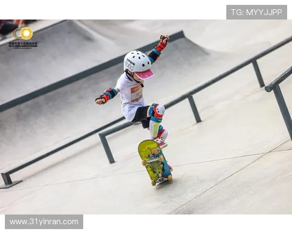 黄敏独家分享滑板技巧与心得体会助你快速提升滑板水平