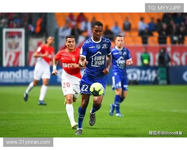 勒阿费尔与勒芒的精彩对决揭示法乙联赛的激烈竞争与球队实力较量